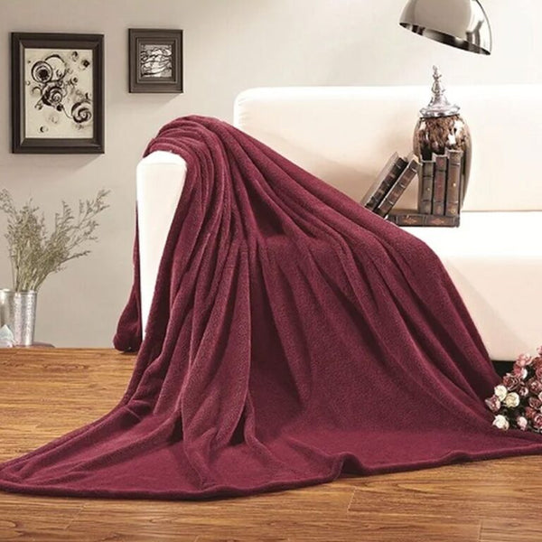 Ultra Soft & Cozy Fleece Blanket – Scarlet